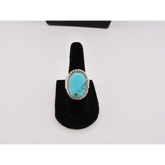 Sterling Silver Turquoise Ring Size 6 - Picture 2 of 4